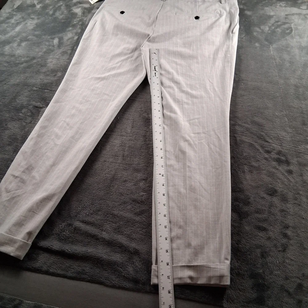 NWT H&M Skinny Fit Dress Pants Mens 36 Grey Pinstripe Cuffed Trousers